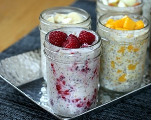 Refrigerator Oatmeal with Raw Honey