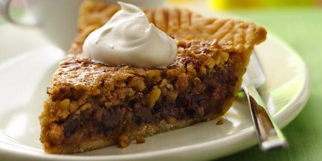 Honey Oat and Granola Pie