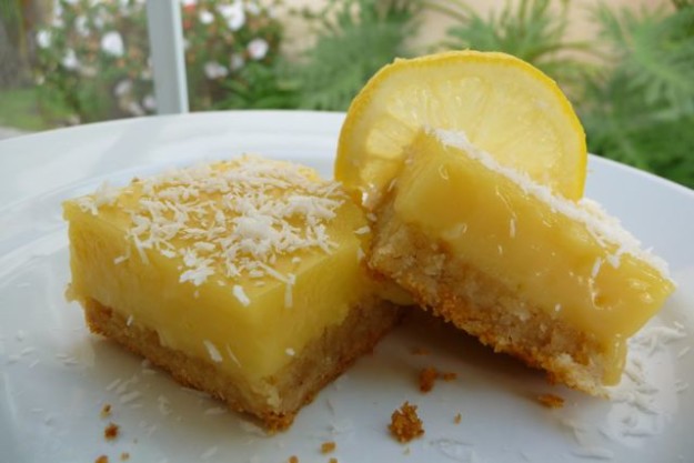 Honey lemon bars