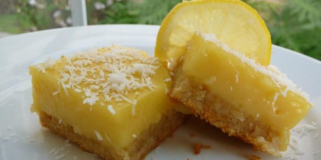 Honey lemon bars